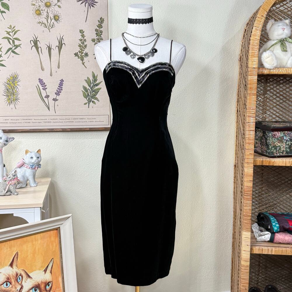 Vtg 80s 90s Black Velvet Beaded Pleated Formal Party Dress Romantic Goth Sexy XS
